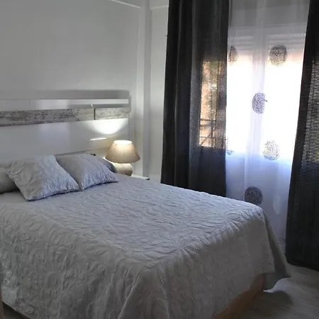 Viviendas De Uso Turistico Rocinante *